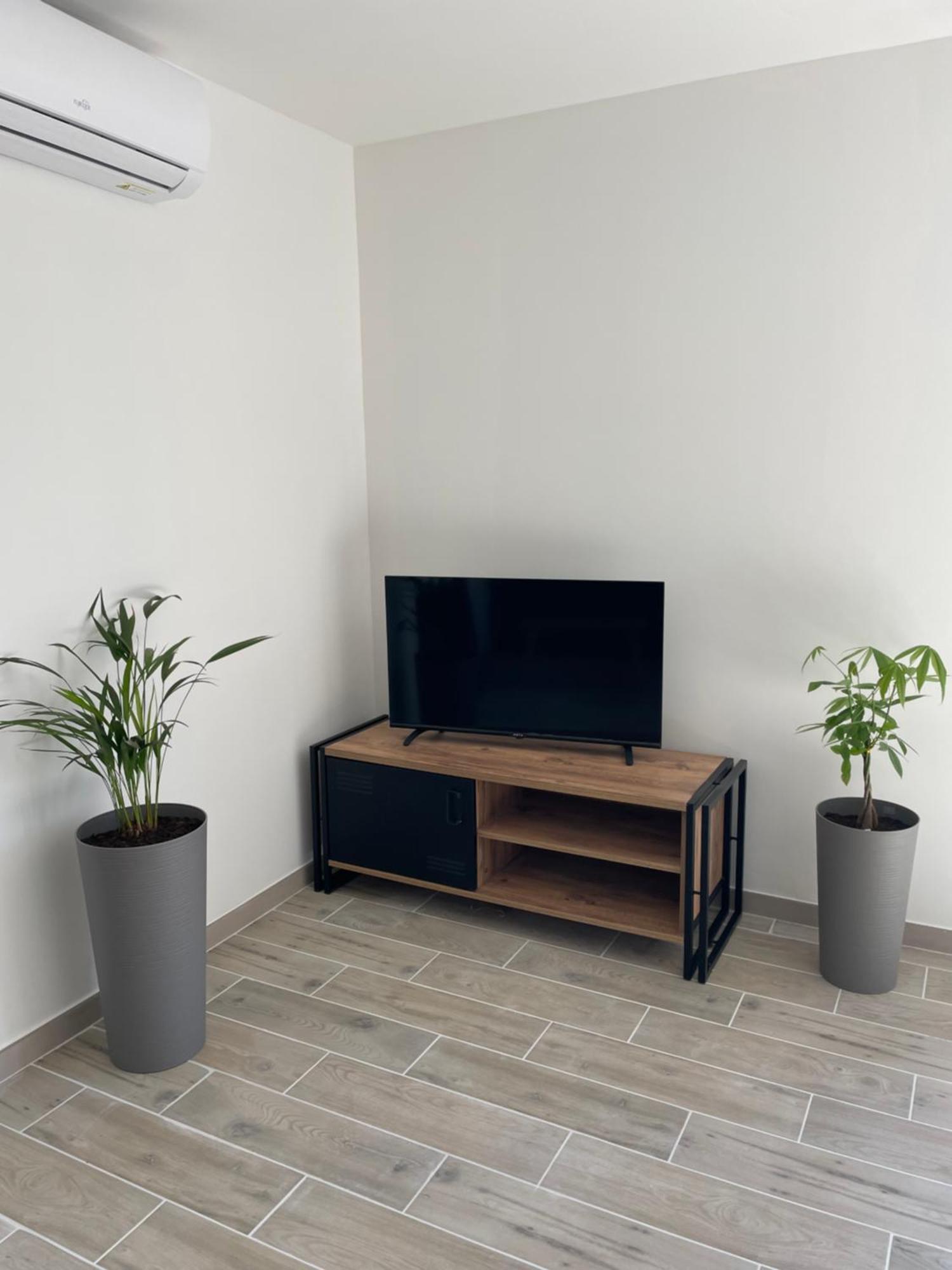 Maison De 40M2 Avec Jardin De 50M2 Оранж Екстер'єр фото